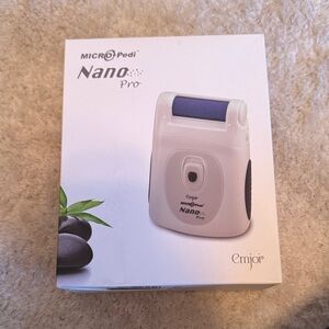 Emjoi Micro-Pedi Nano Pro Callus Remover